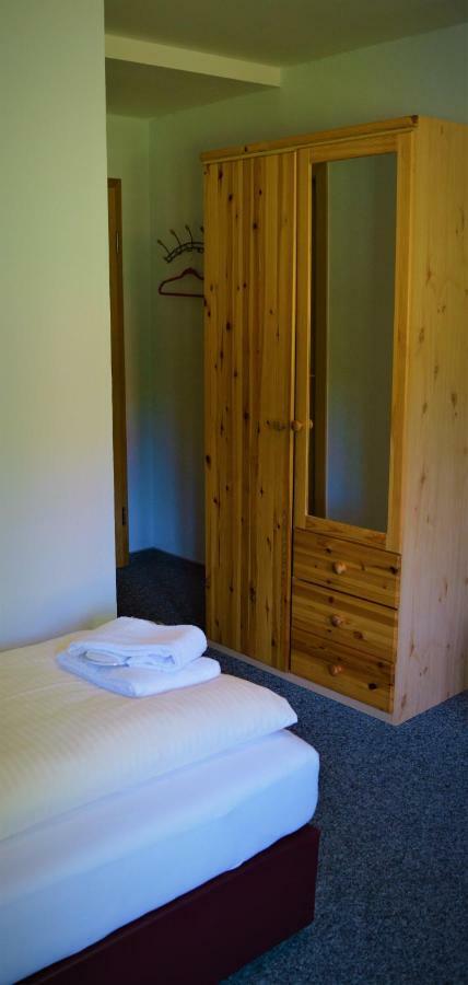 בלאנקנבורג Hotel Gasthaus Weisser Moench מראה חיצוני תמונה