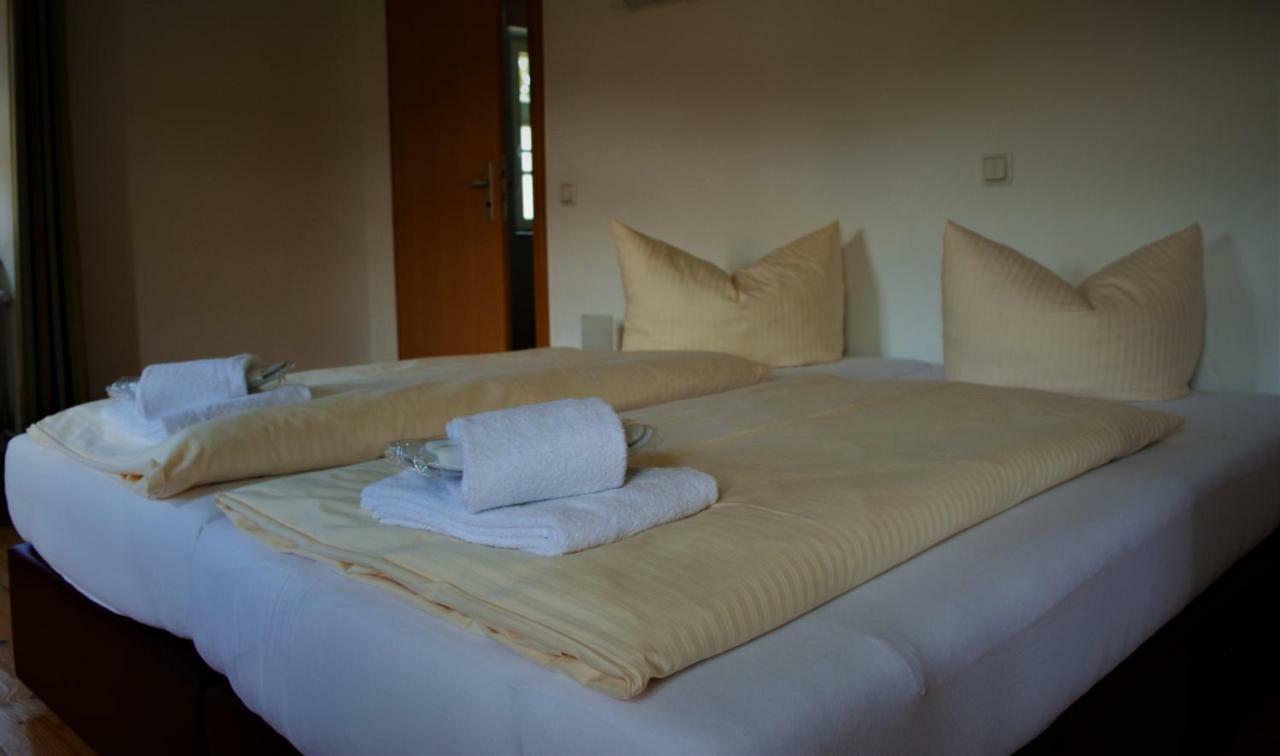 בלאנקנבורג Hotel Gasthaus Weisser Moench מראה חיצוני תמונה